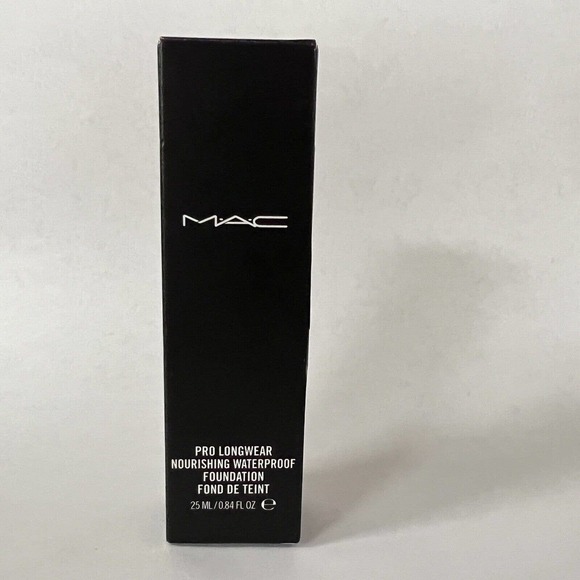 MAC Pro Longwear Nourishing Waterproof Foundation NW13 New Sealed - Picture 2 of 5